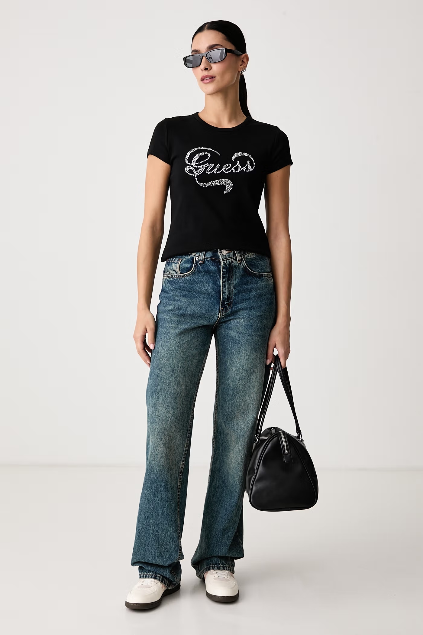 Guess V6BI09 K6276