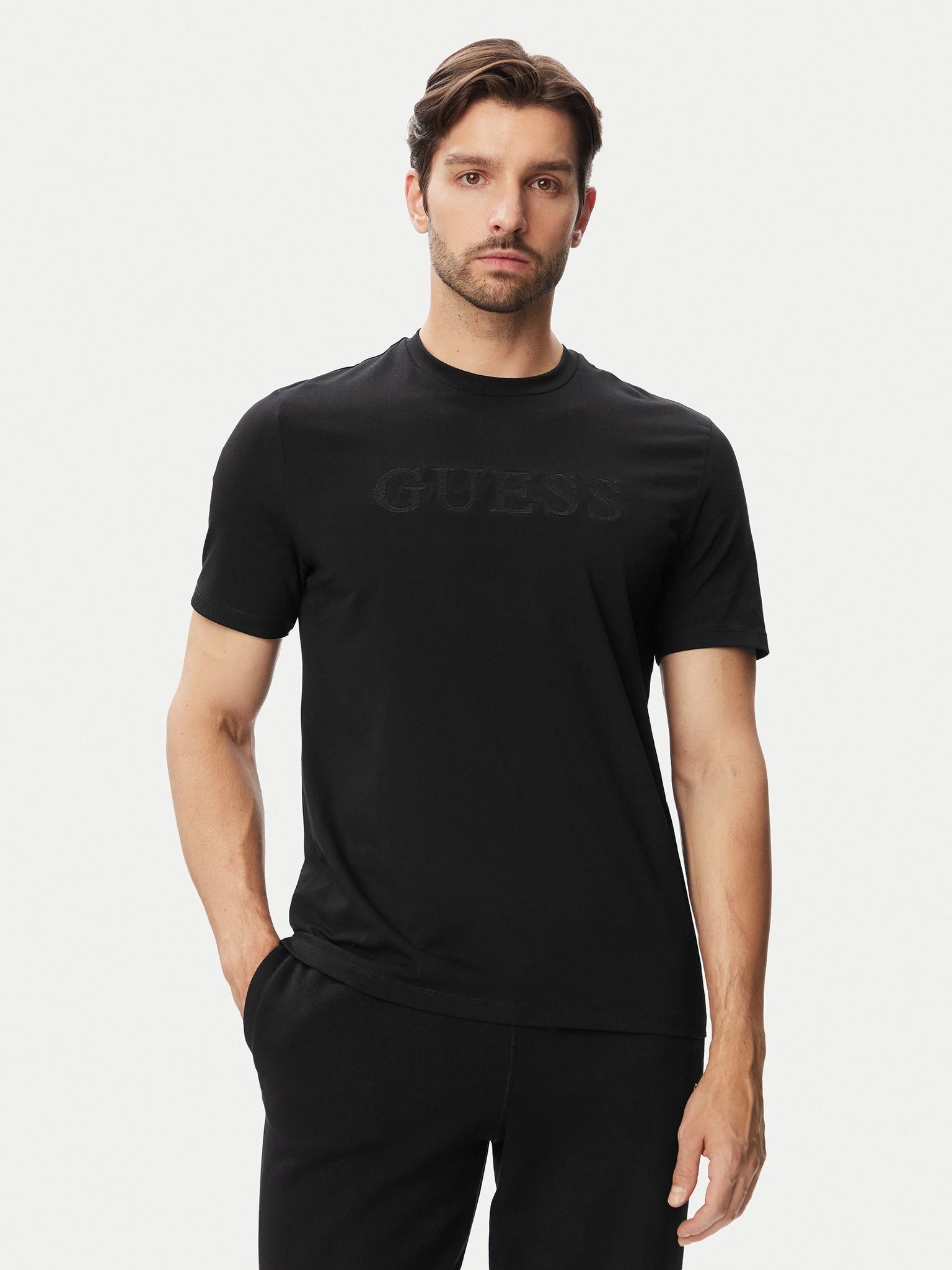 Guess T-SHIRTS Z6yi17 K4968