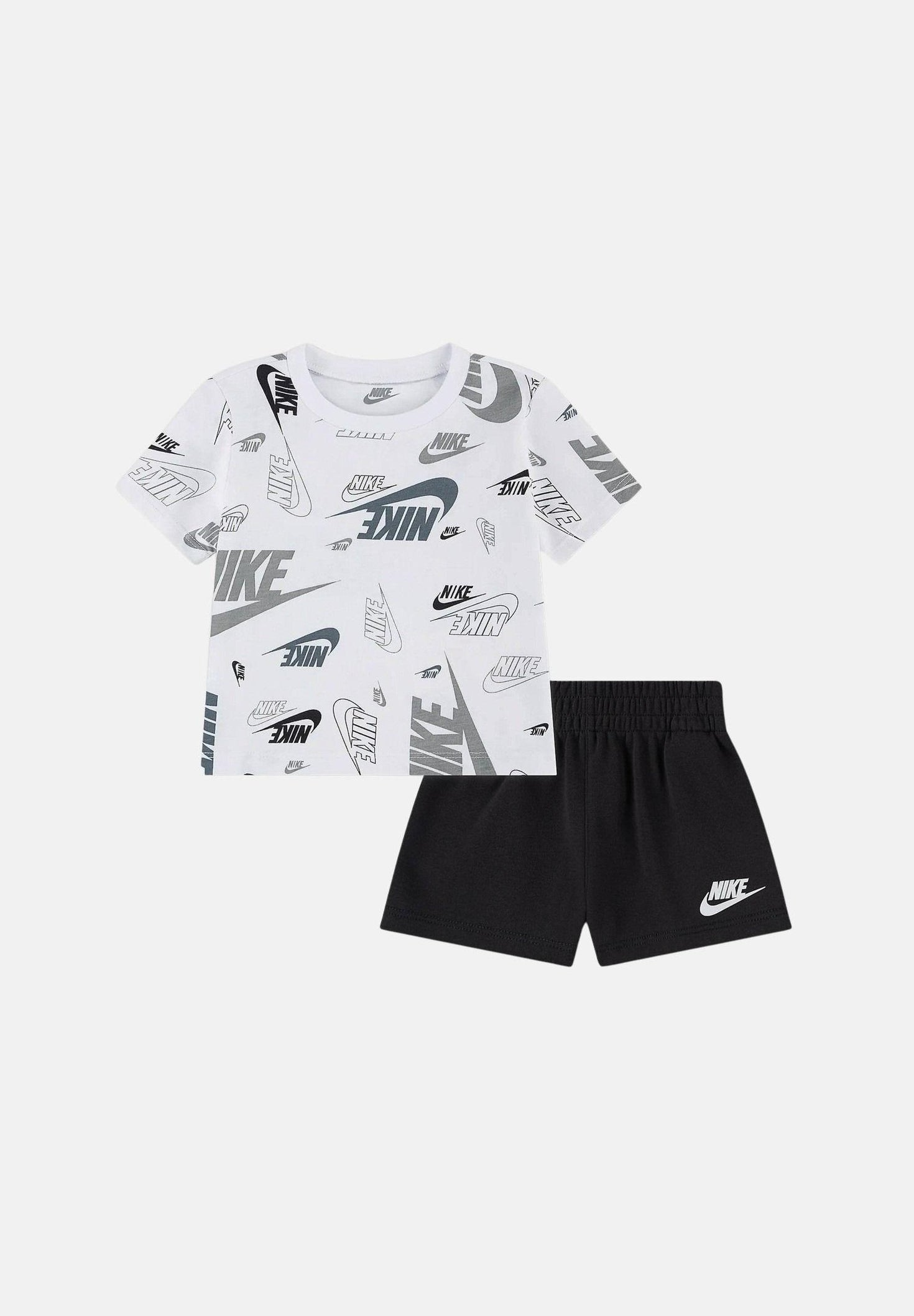 Nike T-shirt E Pantaloncini 66n043