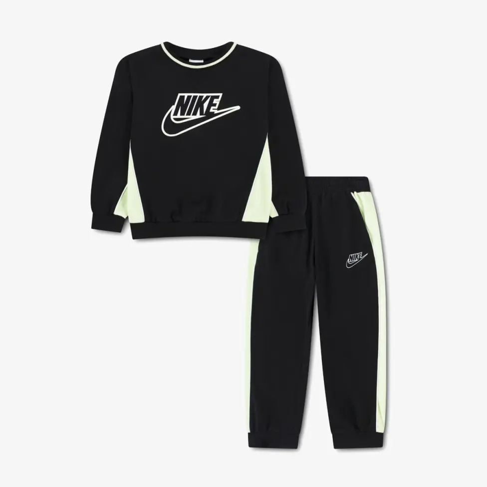 Nike Tuta Sportiva 86n697