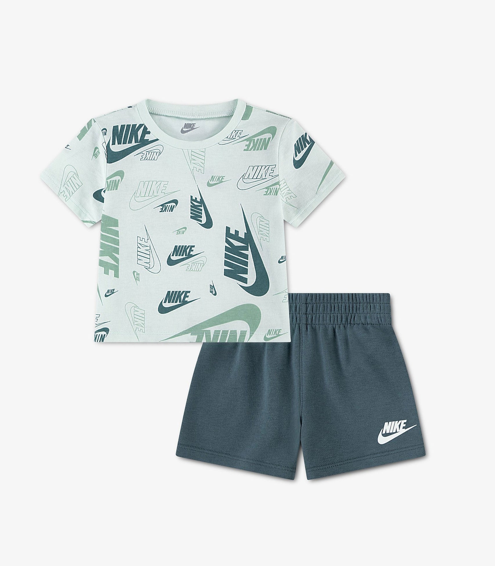 Nike T-shirt E Pantaloncini 86n043