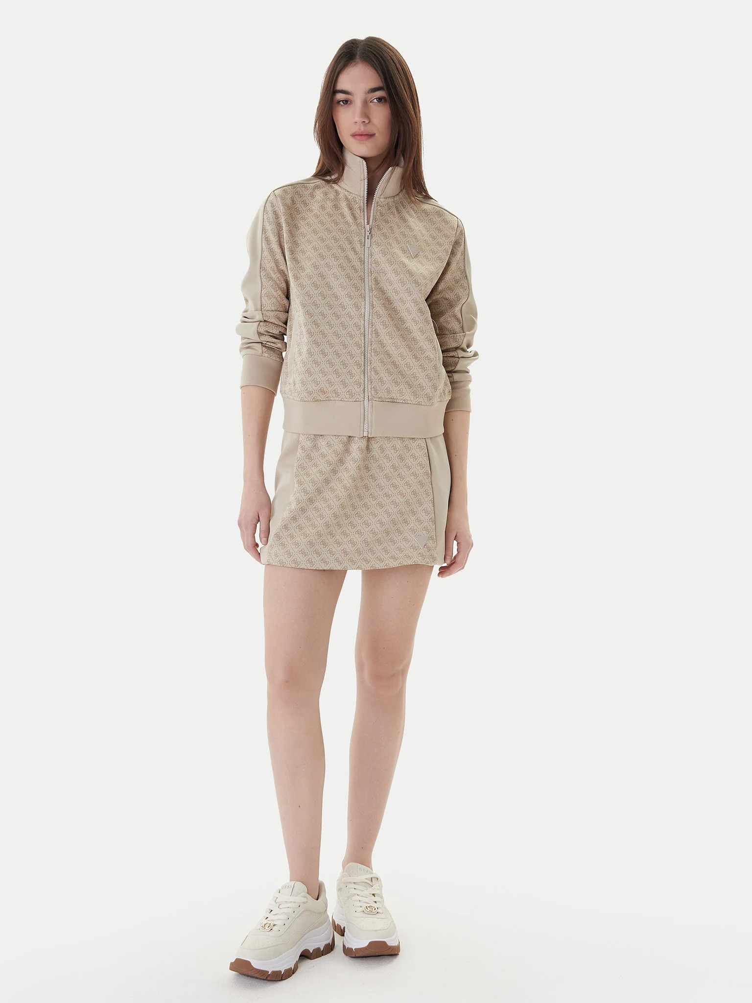 Guess GONNA V6rd04 K2042