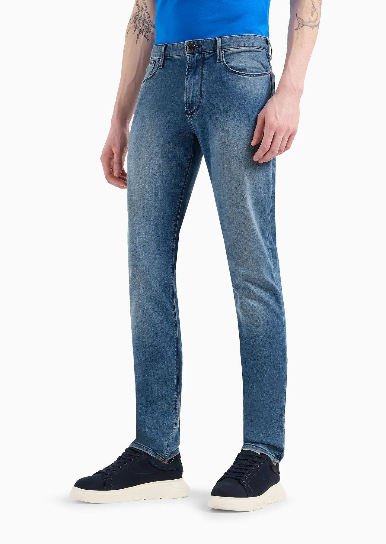 EMPORIO ARMANI JEANS