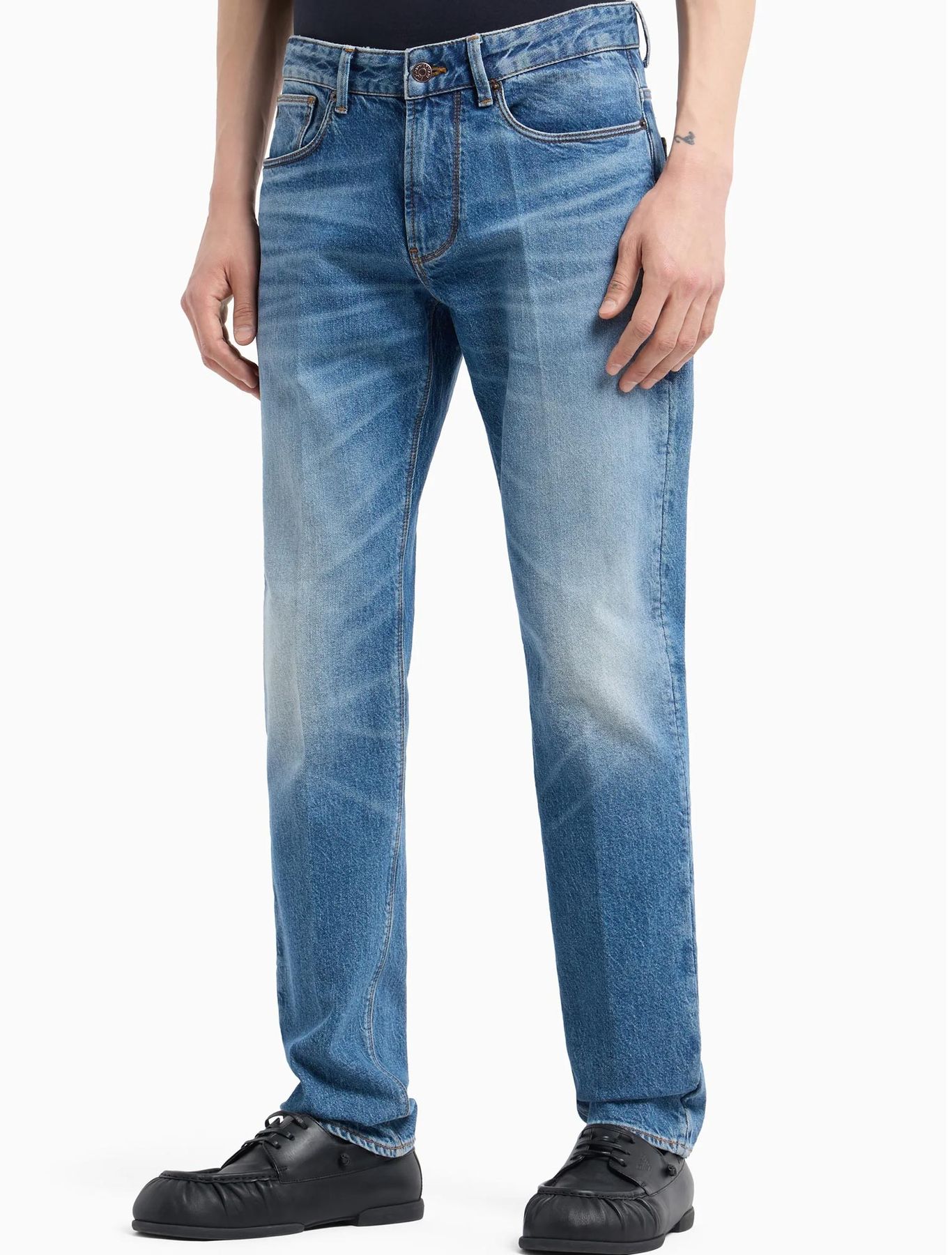 EMPORIO ARMANI JEANS