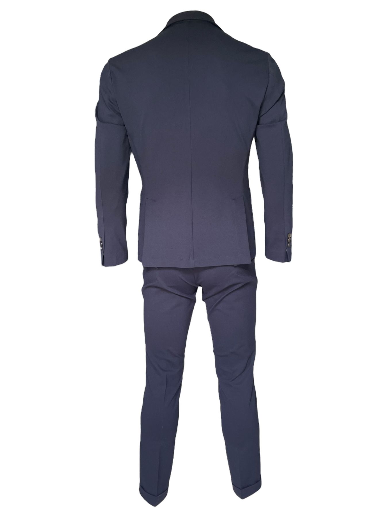 OUTFIT ABITO