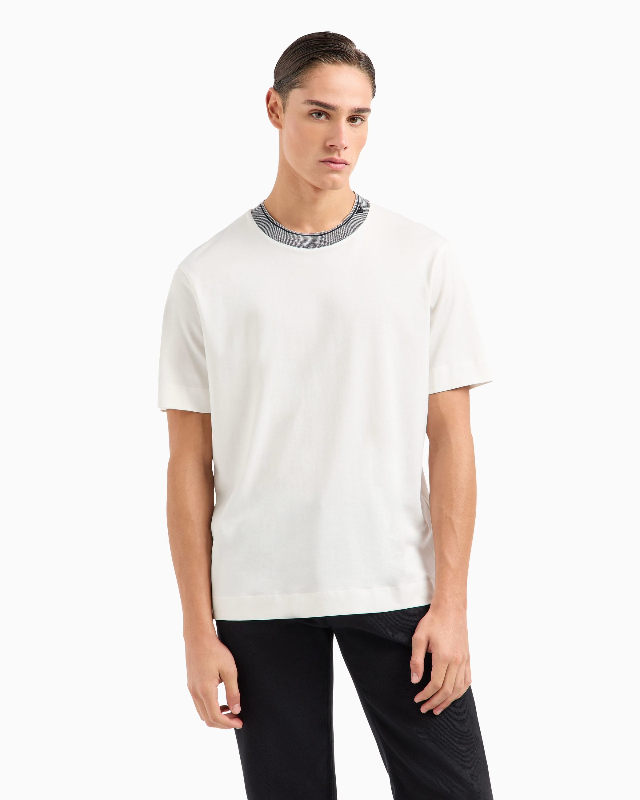 EMPORIO ARMANI T-SHIRT