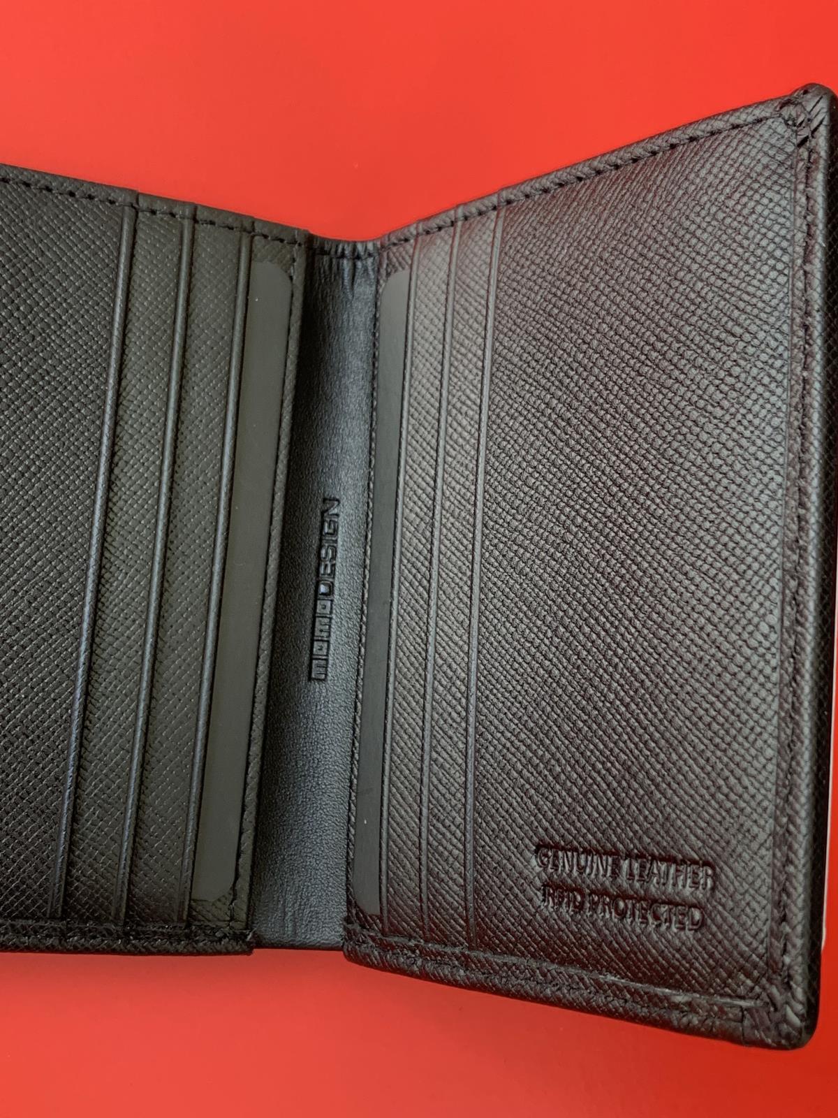 MOMODESIGN PORTACARTE