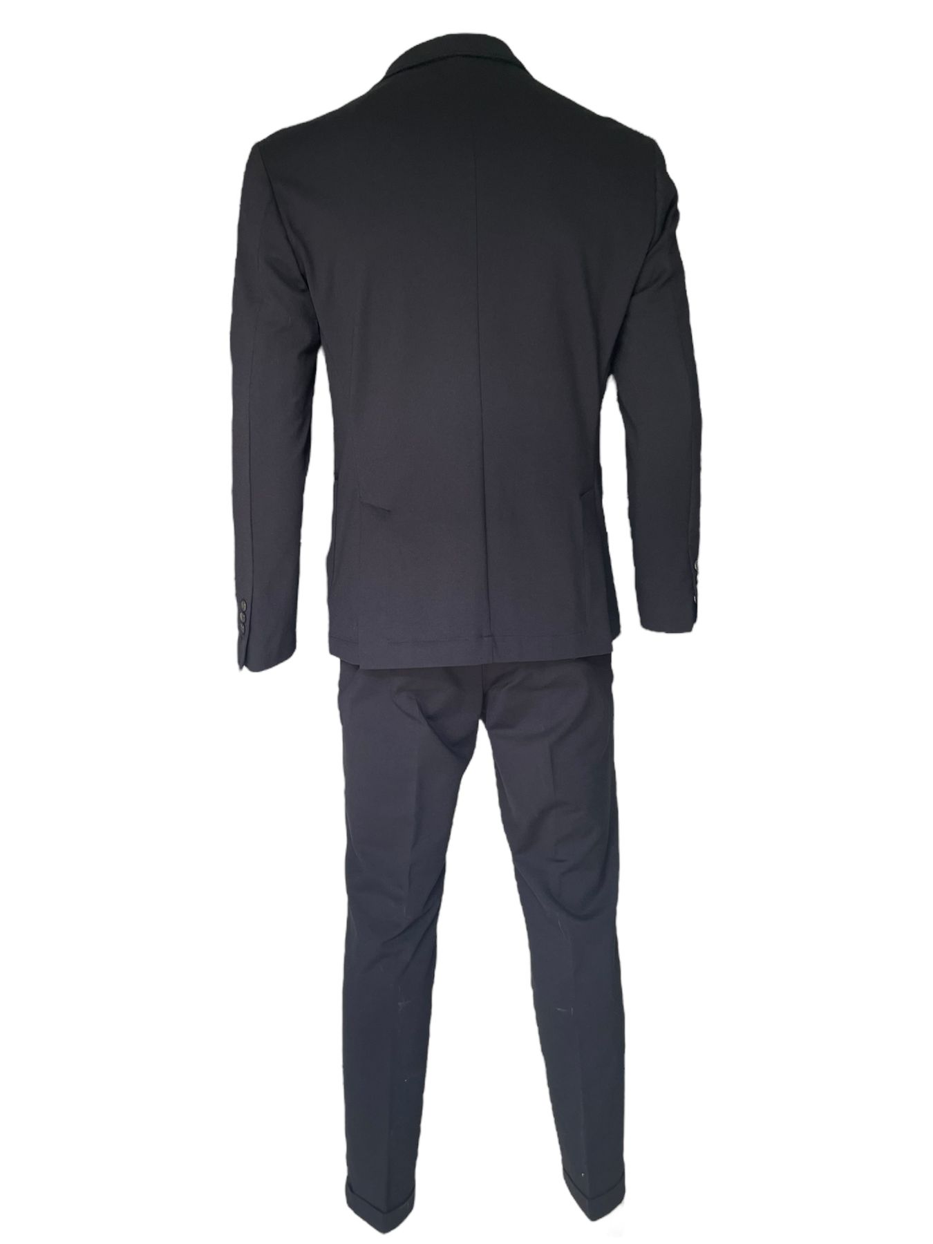 OUTFIT ABITO