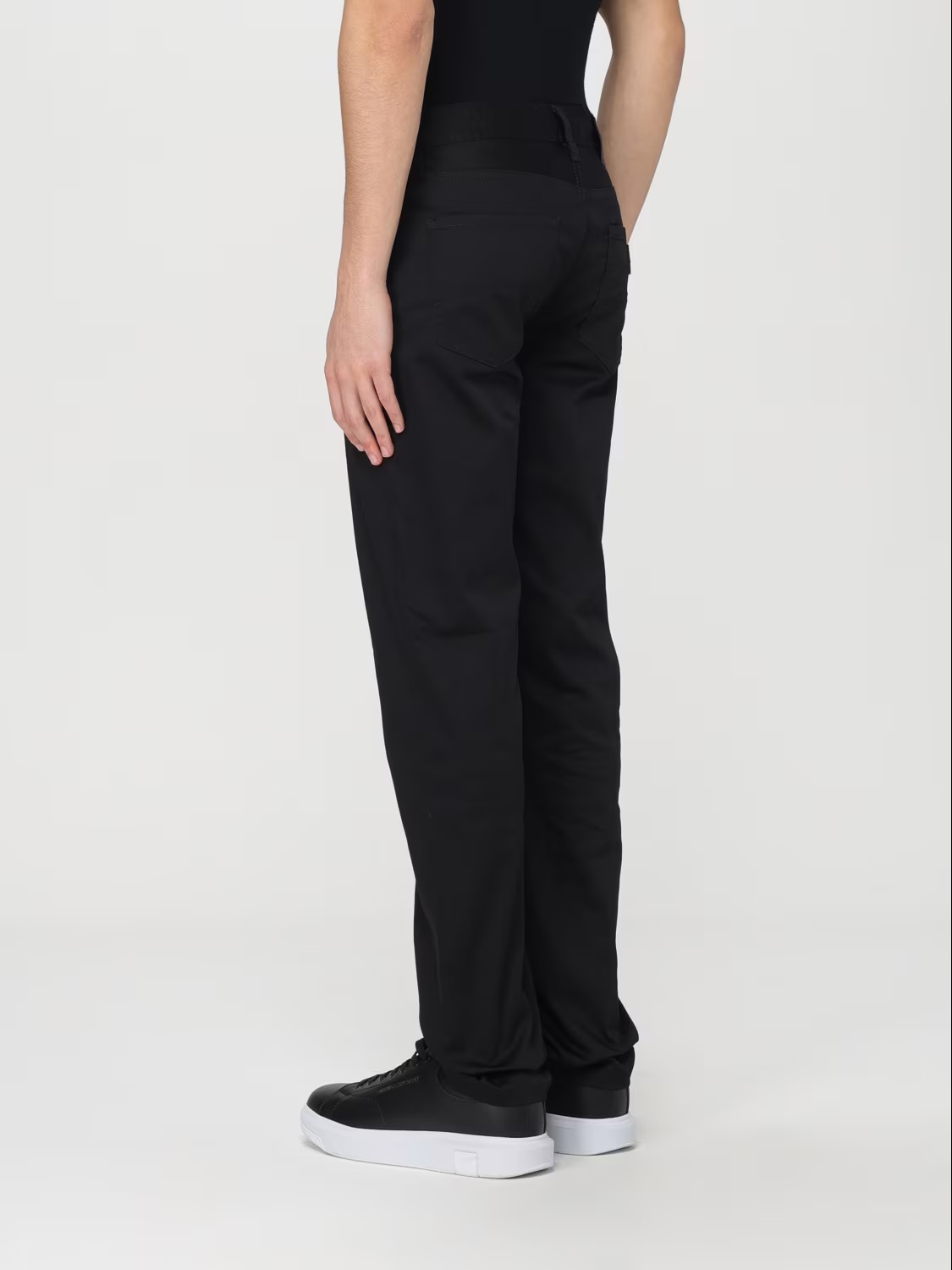 ARMANI EXCHANGE JEANS