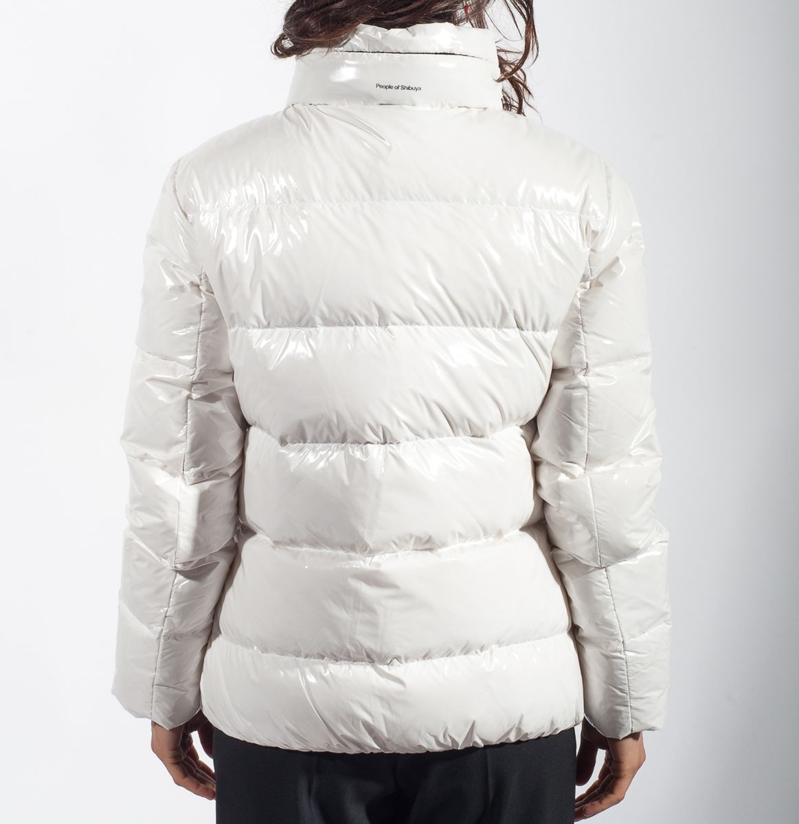 Piumino da donna corto Tica People of Shibuya online Wood Shop