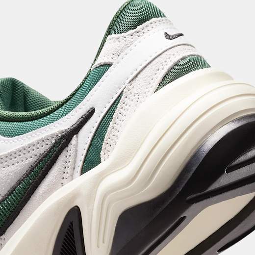 NIKE FJ3794