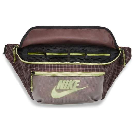 NIKE CV1411