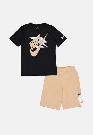 NIKE 9Q0615