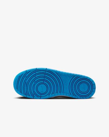 NIKE DV5456
