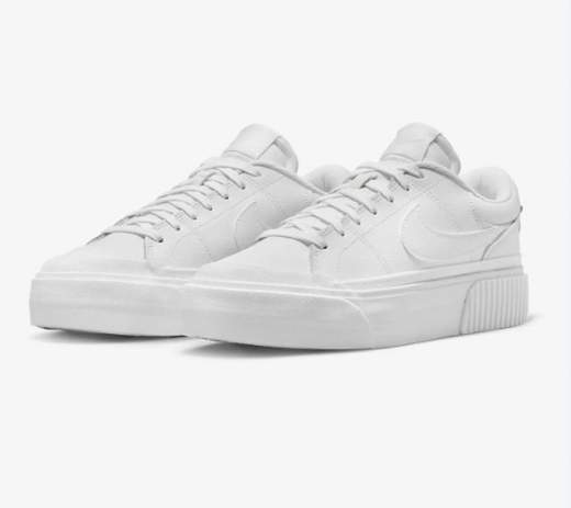 NIKE DM7590