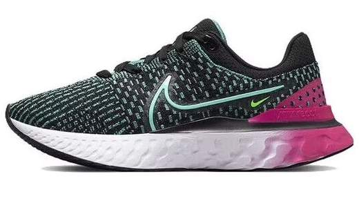 NIKE DD3024