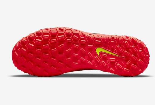 NIKE DC0827