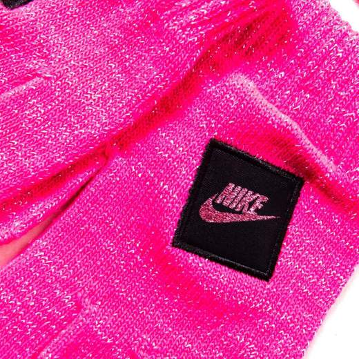 NIKE 8A2950