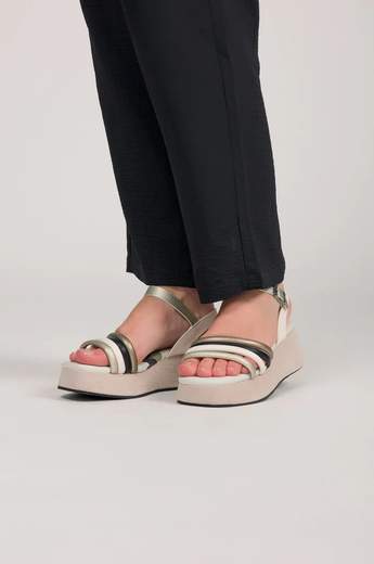 anekke 42381