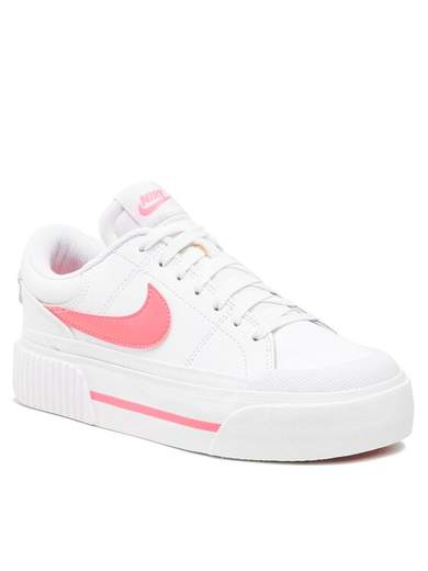 NIKE DM7590