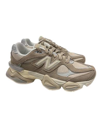 NEW BALANCE U90608AP