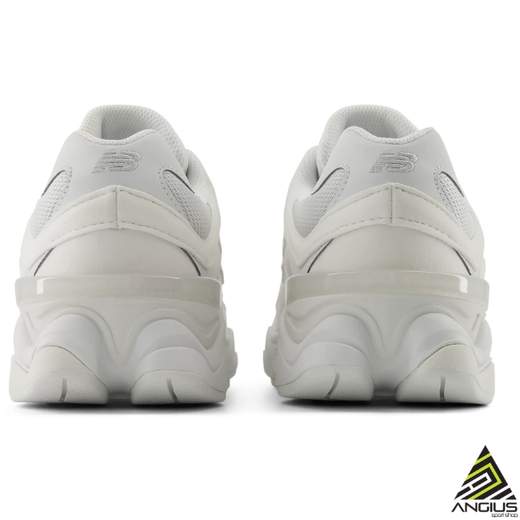 NEW BALANCE  GC9060LL