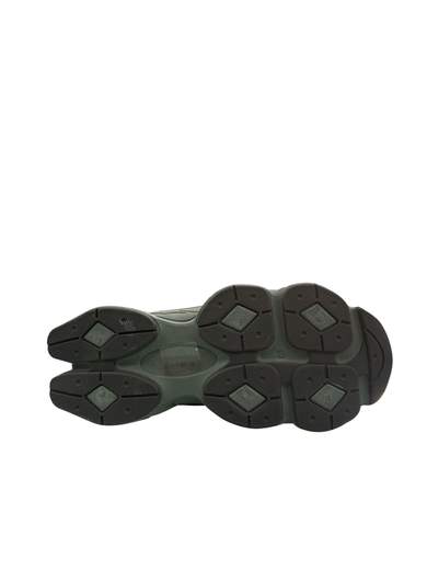 Everlast EV-3324 man