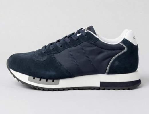 Blauer Queens01