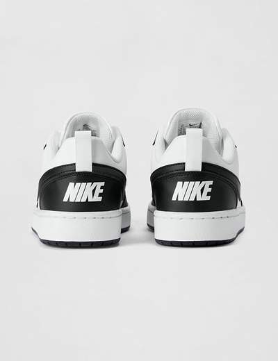 Nike Court Borough 56