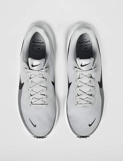 Nike Revolution 8 HJ9198