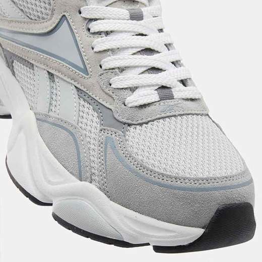 Reebok Charge