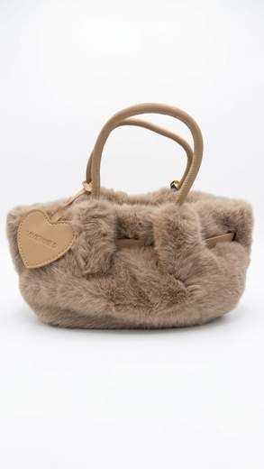 VIVIENNE D VFU001