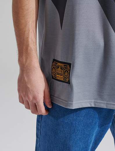 Dolly Noire Bench Duomo Rovesciato Tee