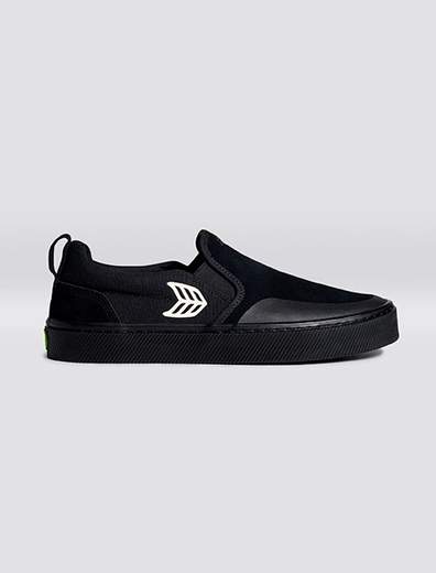 Cariuma Slip On Pro Skate
