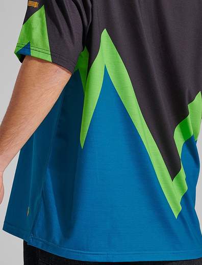 Dolly Noire Bench Duomo Rovesciato Tee