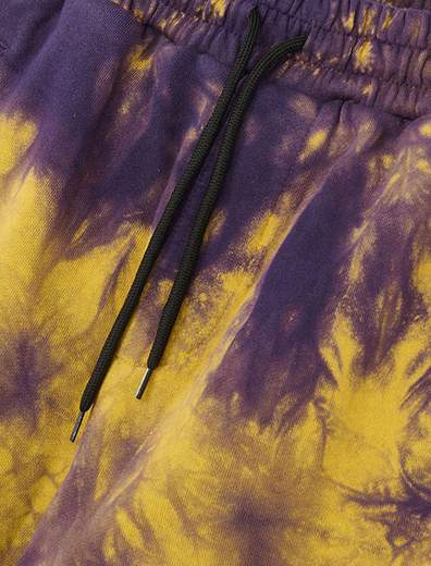 Propaganda Signature Short