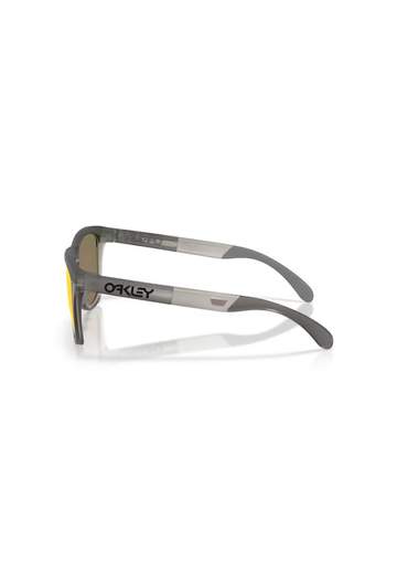Oakley Frogskins Range XL Matte Grey Smoke Grey Ink Prizm Ruby