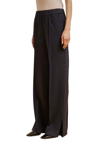 LIVIANA CONTI L4WN70