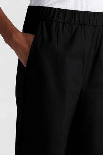 LIVIANA CONTI F6SK52