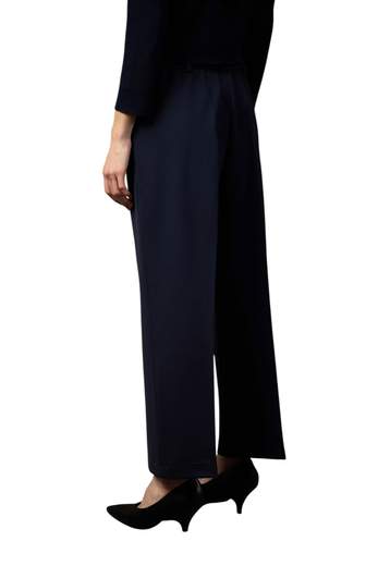 LIVIANA CONTI L5WI49