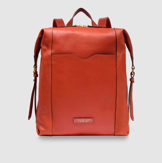 The Bridge 043365EN, Gemma