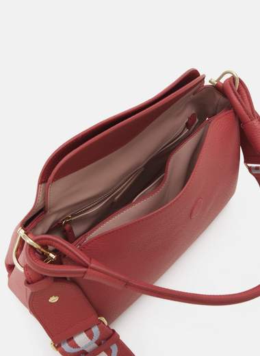 COCCINELLE, E1Q9F120101