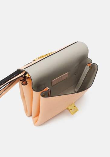 COCCINELLE, E1MD555B701: Arlettis Small