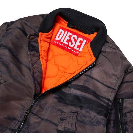 DIESEL J02882