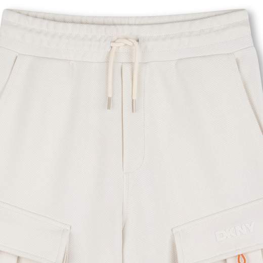 DKNY D62523