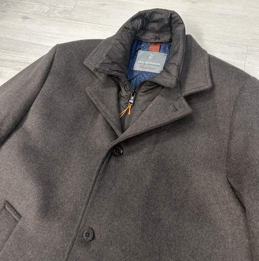 Cappotto Uomo Sea Barrier – Eleganza e Comfort per la Stagione Invernale