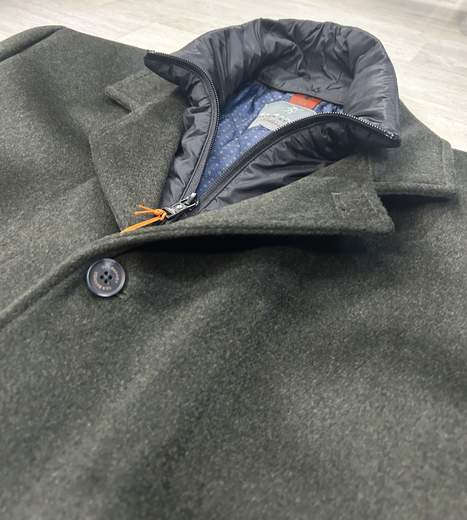 Cappotto Uomo Sea Barrier – Eleganza e Comfort per la Stagione Invernale