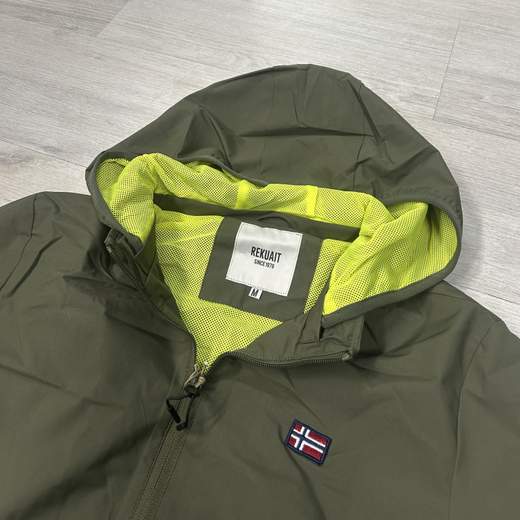 Giubbino uomo leggero con cappuccio staccabile Rekuait