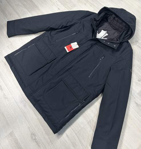NEW CANADIAN 9114