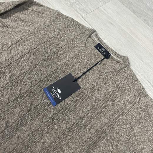 Maglione in Lana a treccia stile classico